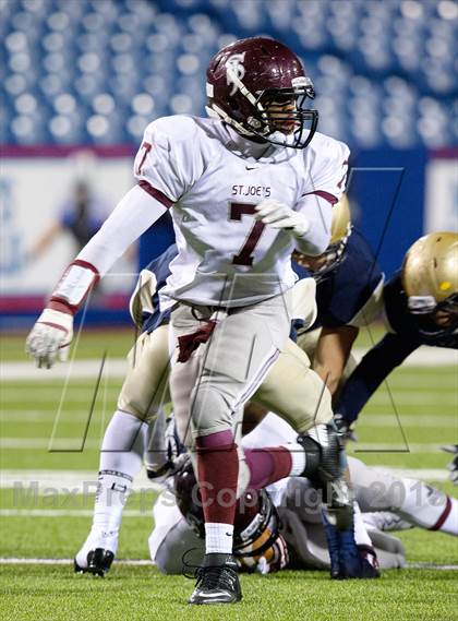 Thumbnail 3 in St. Joseph's Collegiate Institute vs. Canisius (Monsignor Martin Final) photogallery.