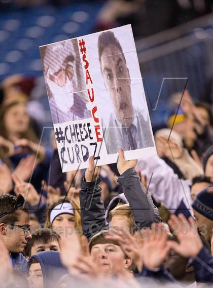 Thumbnail 2 in St. Joseph's Collegiate Institute vs. Canisius (Monsignor Martin Final) photogallery.