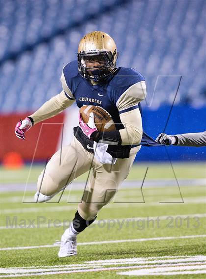 Thumbnail 1 in St. Joseph's Collegiate Institute vs. Canisius (Monsignor Martin Final) photogallery.