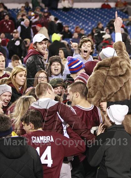 Thumbnail 2 in St. Joseph's Collegiate Institute vs. Canisius (Monsignor Martin Final) photogallery.