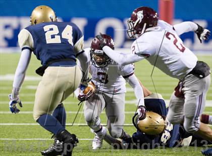 Thumbnail 3 in St. Joseph's Collegiate Institute vs. Canisius (Monsignor Martin Final) photogallery.