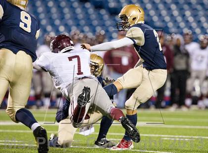 Thumbnail 2 in St. Joseph's Collegiate Institute vs. Canisius (Monsignor Martin Final) photogallery.