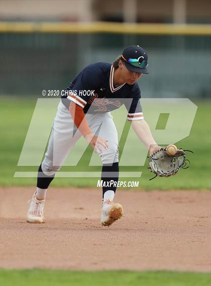 Thumbnail 1 in Cienega @ Sahuaro photogallery.