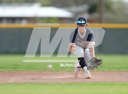 Thumbnail 3 in Cienega @ Sahuaro photogallery.