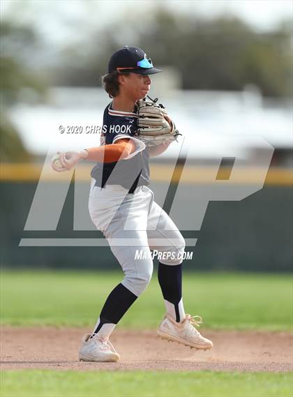 Thumbnail 2 in Cienega @ Sahuaro photogallery.