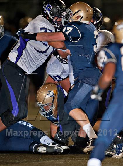 Thumbnail 2 in Vista Murrieta vs. Rancho Cucamonga (CIF SS Semifinal) photogallery.