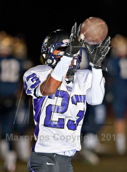 Thumbnail 3 in Vista Murrieta vs. Rancho Cucamonga (CIF SS Semifinal) photogallery.