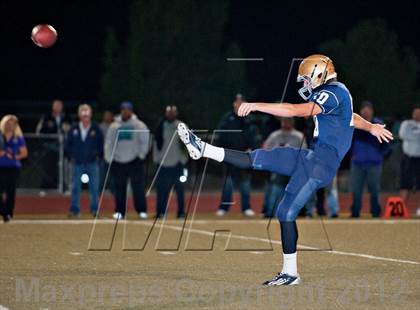 Thumbnail 2 in Vista Murrieta vs. Rancho Cucamonga (CIF SS Semifinal) photogallery.