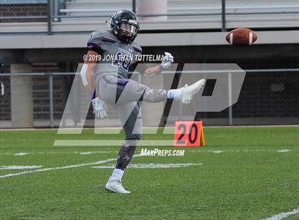 Thumbnail 2 in Roosevelt vs Discovery Canyon (CHSAA 3A Round 1 Playoff) photogallery.