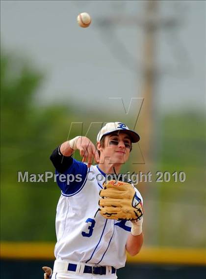 Thumbnail 1 in Elizabethtown @ Penn Manor photogallery.