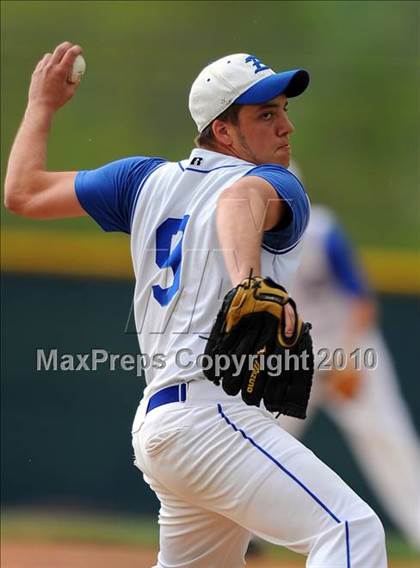 Thumbnail 3 in Elizabethtown @ Penn Manor photogallery.