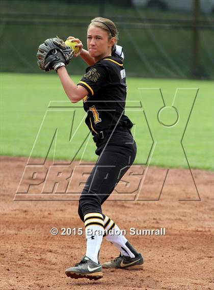 Thumbnail 3 in Billingsley vs Charles Henderson (Prattville Christian Academy Classic) photogallery.