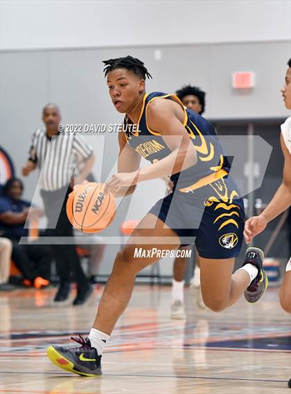 Thumbnail 3 in Weston Ranch vs. Inderkum (Fortune Showcase) photogallery.