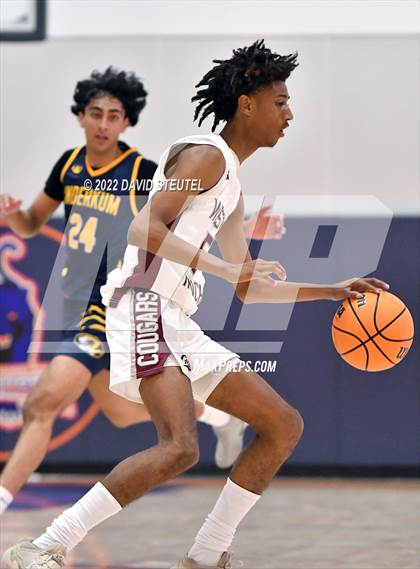 Thumbnail 3 in Weston Ranch vs. Inderkum (Fortune Showcase) photogallery.