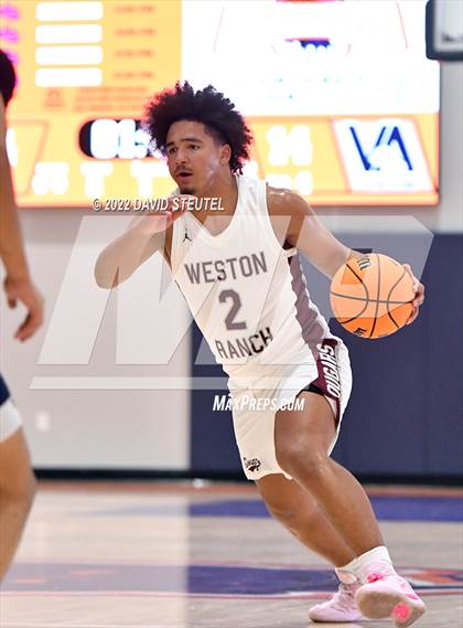 Thumbnail 2 in Weston Ranch vs. Inderkum (Fortune Showcase) photogallery.