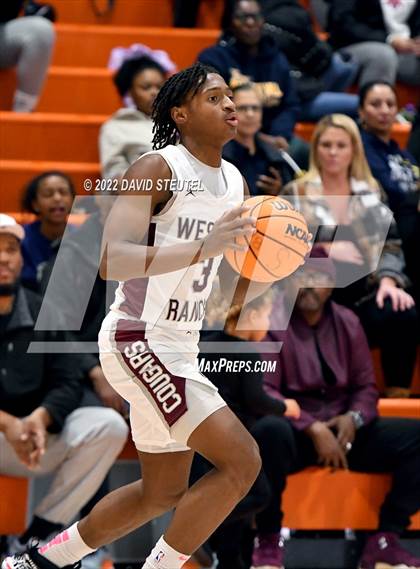 Thumbnail 2 in Weston Ranch vs. Inderkum (Fortune Showcase) photogallery.