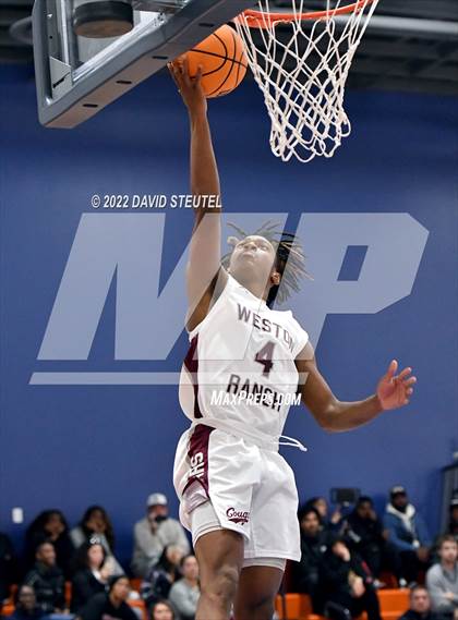 Thumbnail 1 in Weston Ranch vs. Inderkum (Fortune Showcase) photogallery.