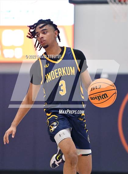 Thumbnail 3 in Weston Ranch vs. Inderkum (Fortune Showcase) photogallery.