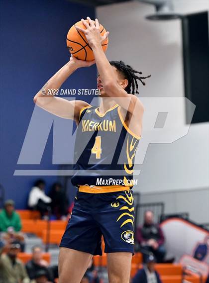 Thumbnail 1 in Weston Ranch vs. Inderkum (Fortune Showcase) photogallery.