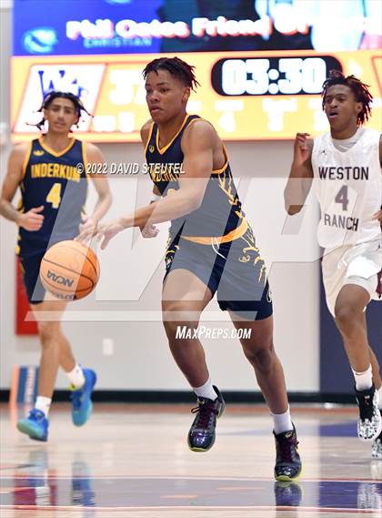 Thumbnail 2 in Weston Ranch vs. Inderkum (Fortune Showcase) photogallery.