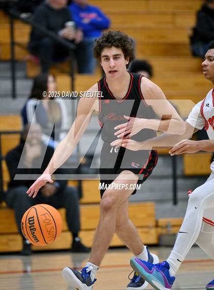 Thumbnail 2 in Campolindo vs. Lincoln (Folsom New Year's Challenge) photogallery.