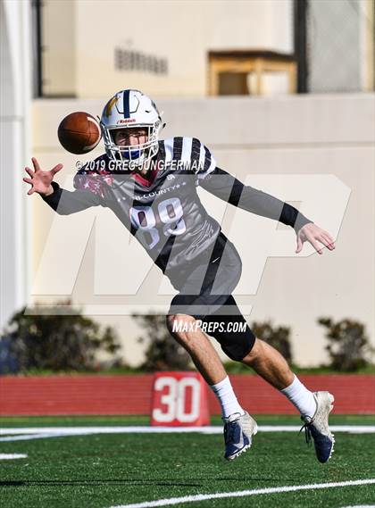 Thumbnail 2 in Tri-County All-Star Game photogallery.