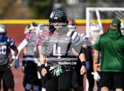 Thumbnail 3 in Tri-County All-Star Game photogallery.