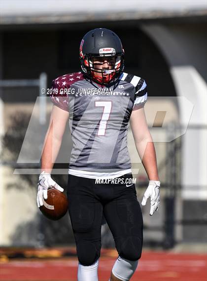 Thumbnail 3 in Tri-County All-Star Game photogallery.