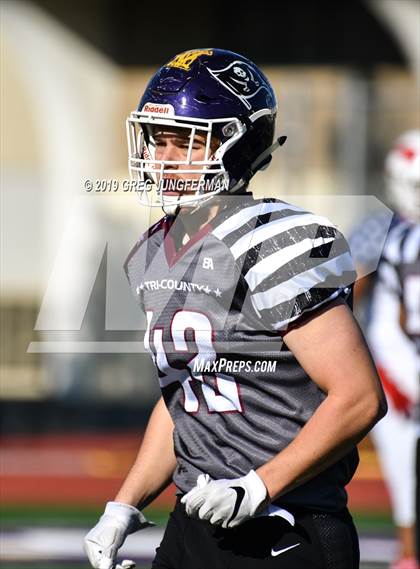 Thumbnail 3 in Tri-County All-Star Game photogallery.