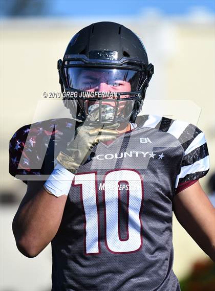 Thumbnail 2 in Tri-County All-Star Game photogallery.