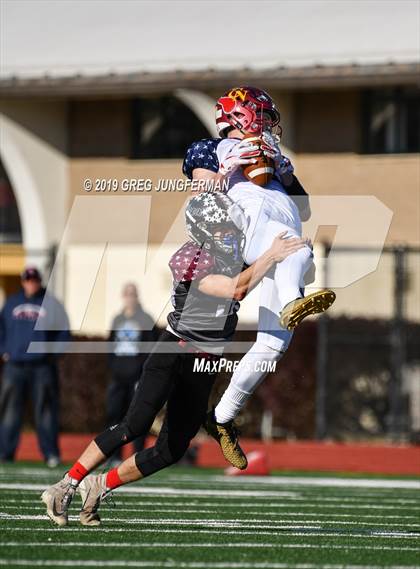 Thumbnail 2 in Tri-County All-Star Game photogallery.