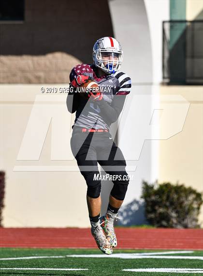 Thumbnail 1 in Tri-County All-Star Game photogallery.
