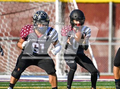 Thumbnail 2 in Tri-County All-Star Game photogallery.