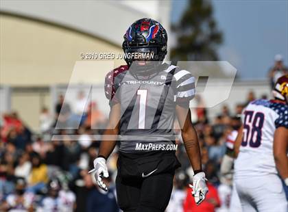 Thumbnail 2 in Tri-County All-Star Game photogallery.