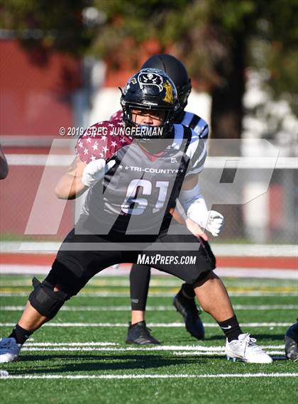 Thumbnail 3 in Tri-County All-Star Game photogallery.