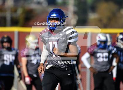 Thumbnail 3 in Tri-County All-Star Game photogallery.