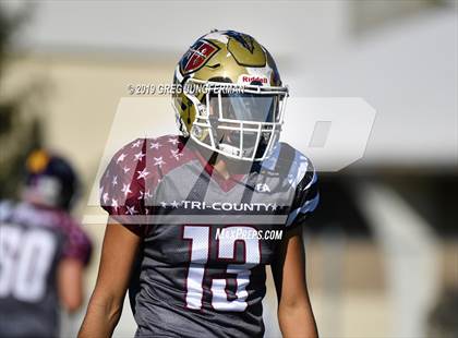 Thumbnail 3 in Tri-County All-Star Game photogallery.