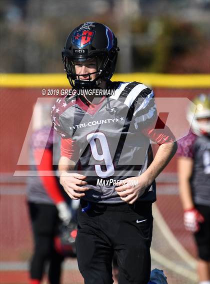 Thumbnail 2 in Tri-County All-Star Game photogallery.