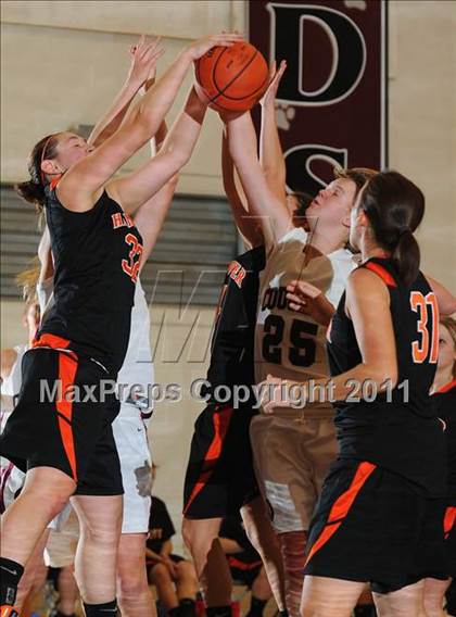 Thumbnail 1 in Hanover vs Lancaster Country Day photogallery.