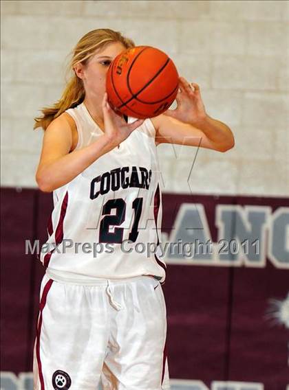 Thumbnail 1 in Hanover vs Lancaster Country Day photogallery.
