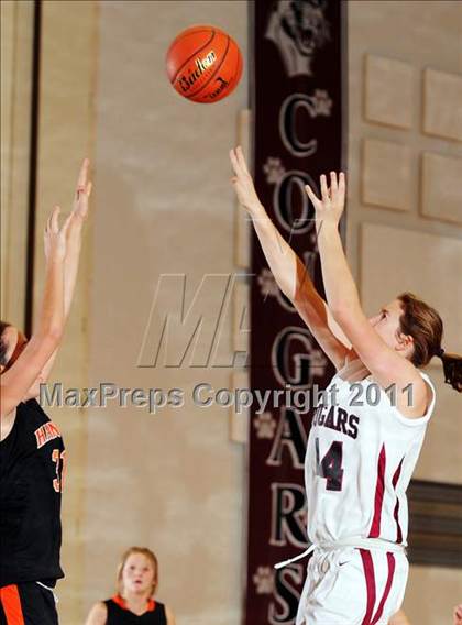 Thumbnail 3 in Hanover vs Lancaster Country Day photogallery.
