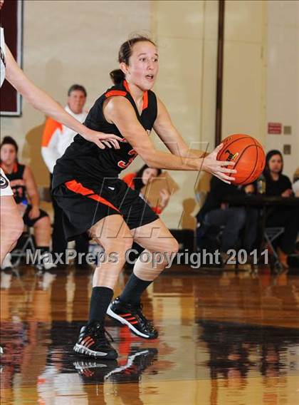 Thumbnail 1 in Hanover vs Lancaster Country Day photogallery.