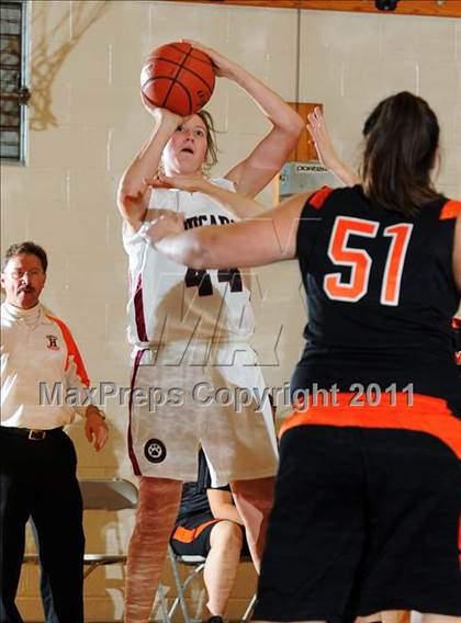Thumbnail 2 in Hanover vs Lancaster Country Day photogallery.