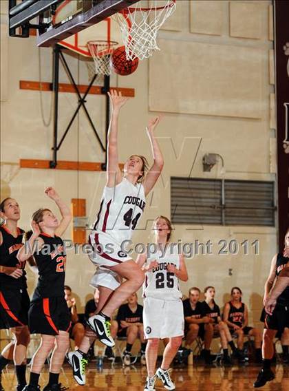 Thumbnail 1 in Hanover vs Lancaster Country Day photogallery.