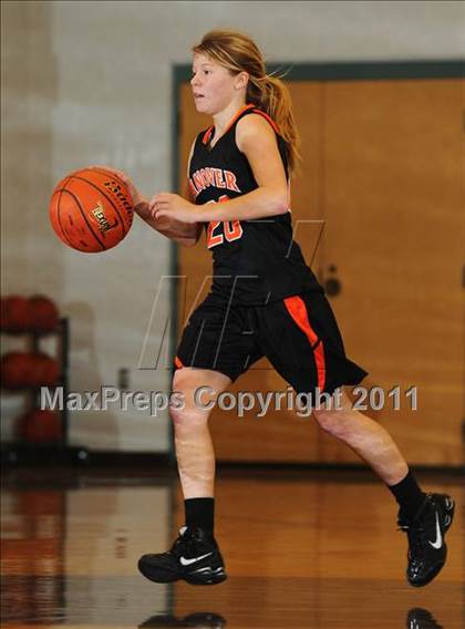 Thumbnail 2 in Hanover vs Lancaster Country Day photogallery.