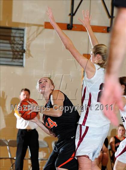 Thumbnail 1 in Hanover vs Lancaster Country Day photogallery.
