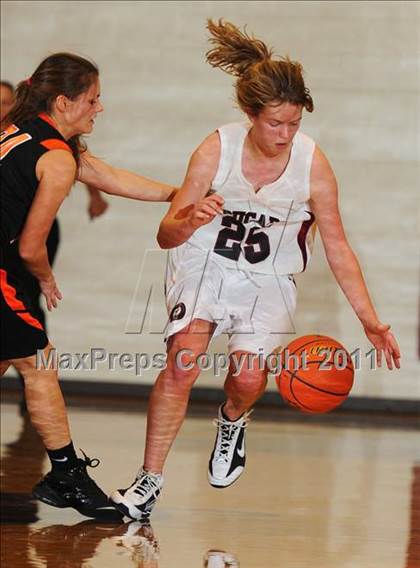 Thumbnail 2 in Hanover vs Lancaster Country Day photogallery.