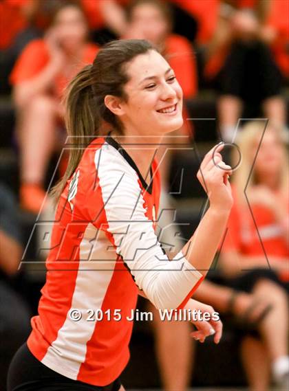 Thumbnail 1 in Mountain Pointe @ Corona del Sol photogallery.