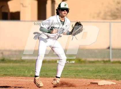 Thumbnail 2 in Cactus Shadows @ Horizon photogallery.