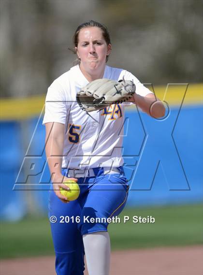Thumbnail 2 in Archbishop Hannan vs East Ascension (SCC Jamboree) photogallery.
